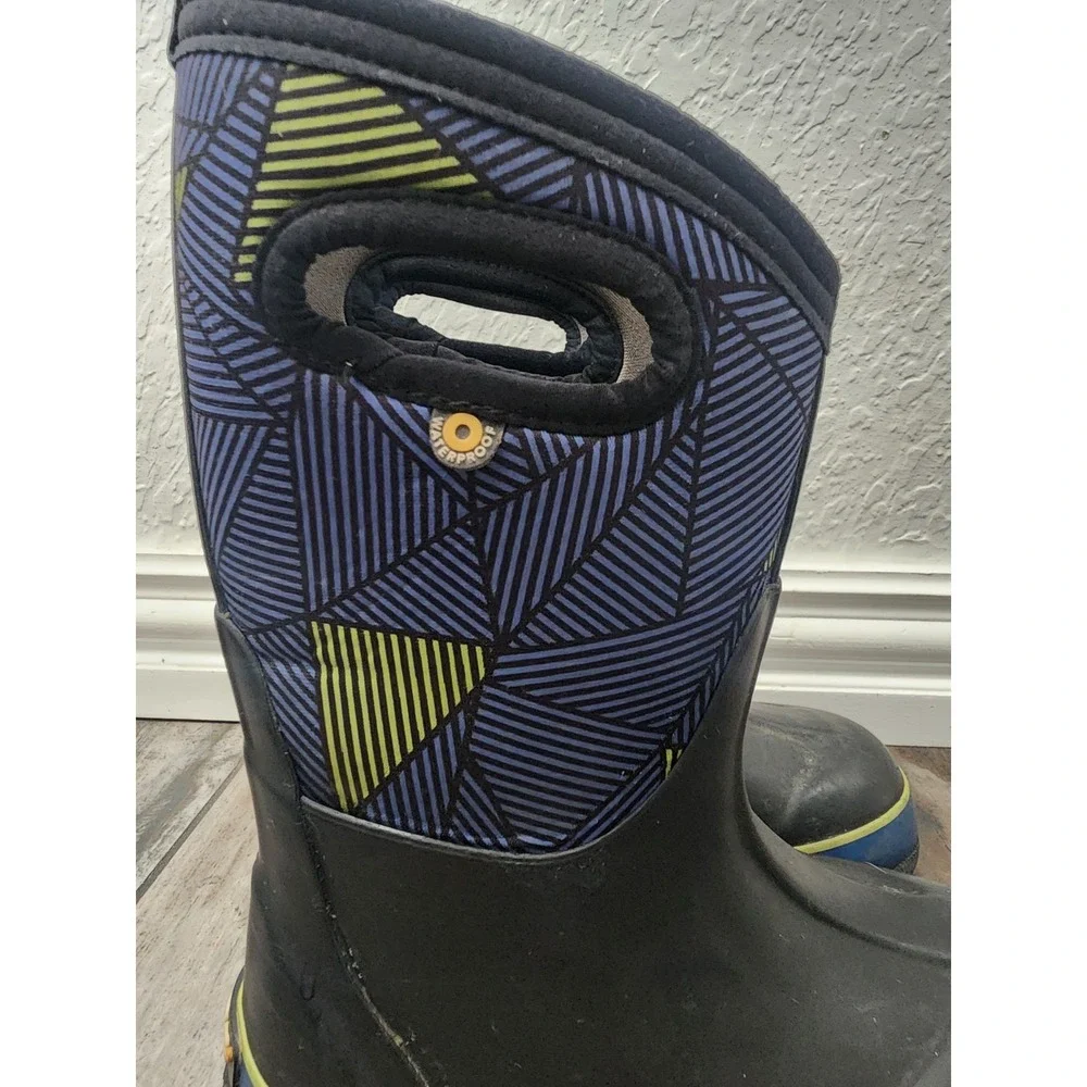 Bogs Neo Classic GEO Green Waterproof Snow Rain Boots Black Pull Sz 10